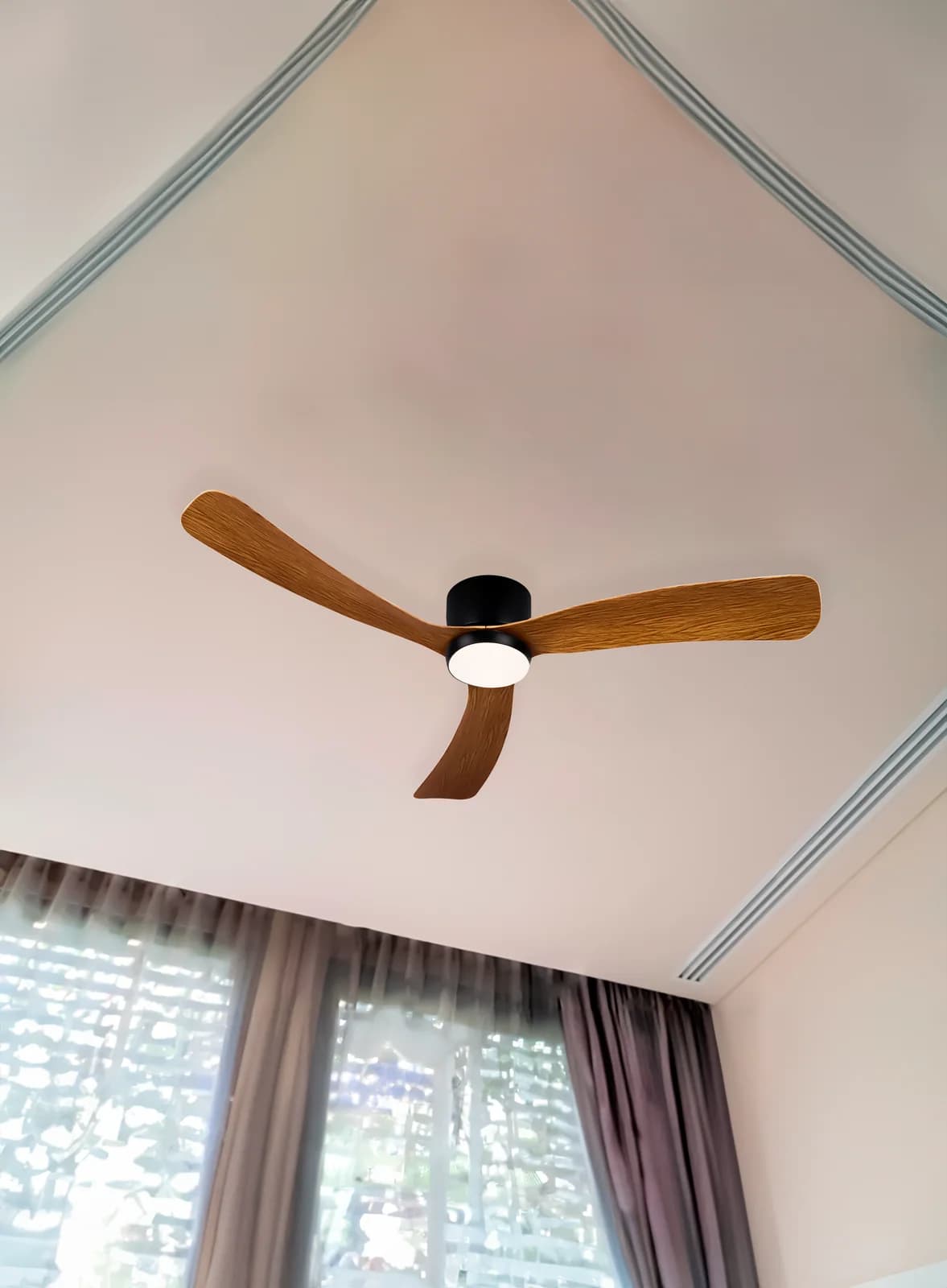 Ventilador de Techo LED Negro Madera — imagen 2